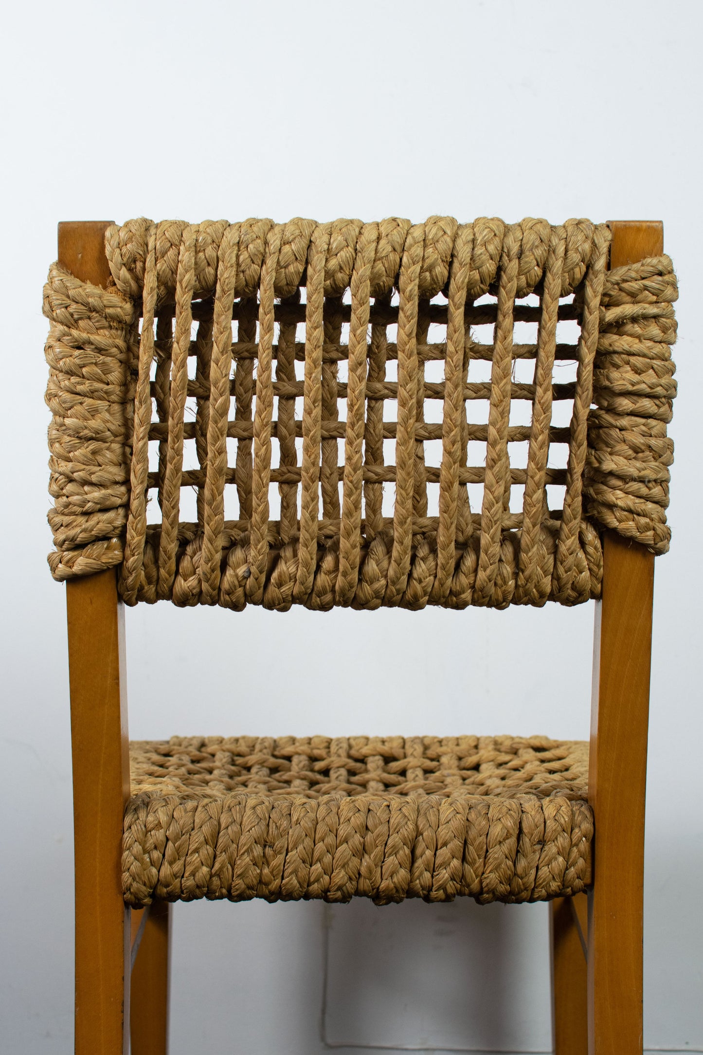 Chaise corde et bois par Audoux Minet pour Vibo, 1950