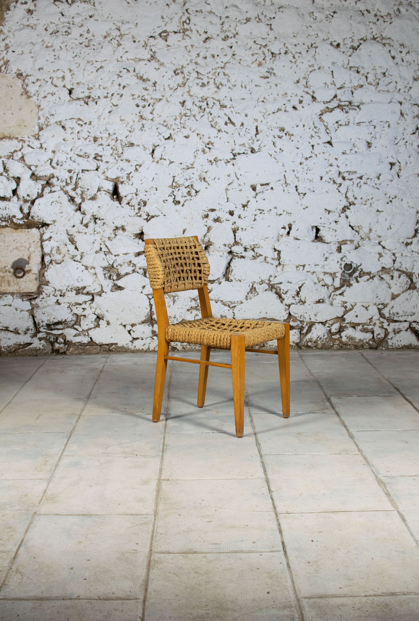 Chaise corde et bois par Audoux Minet pour Vibo, 1950