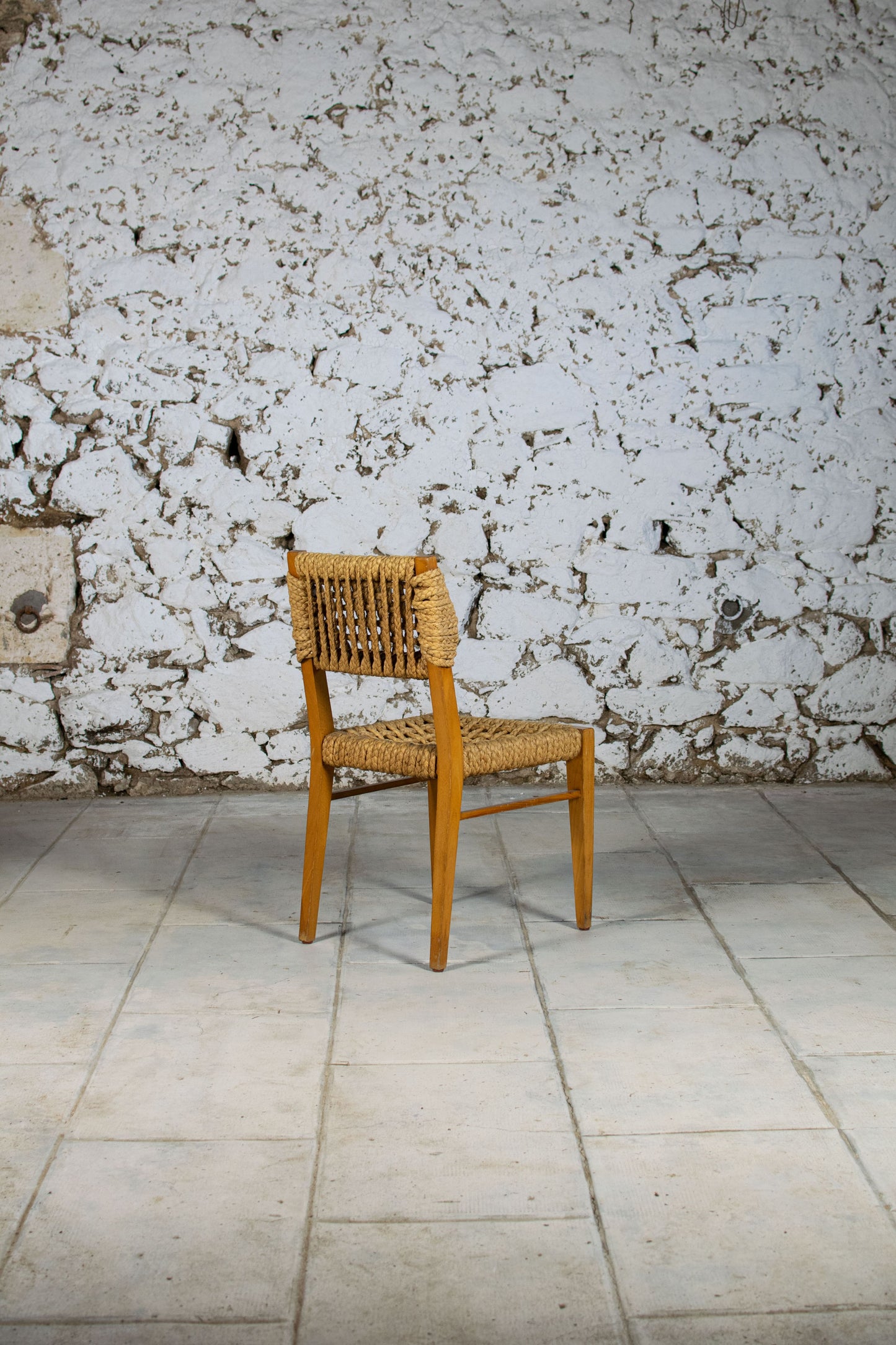 Chaise corde et bois par Audoux Minet pour Vibo, 1950