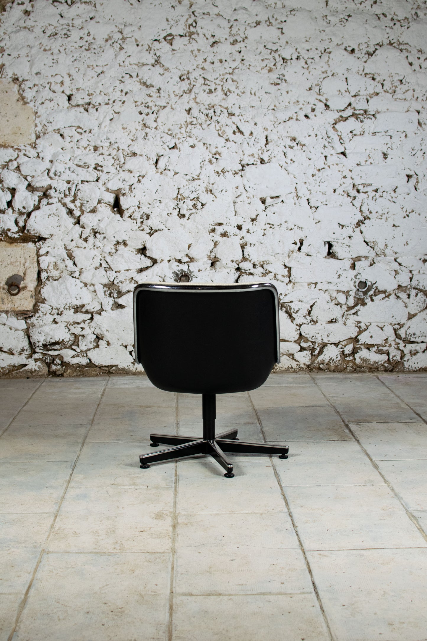 Fauteuil executive de Charles Pollock pour Knoll