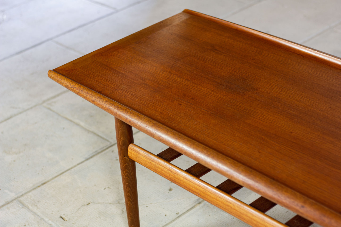 Table basse scandinave en teck par Grete Jalk, 1960