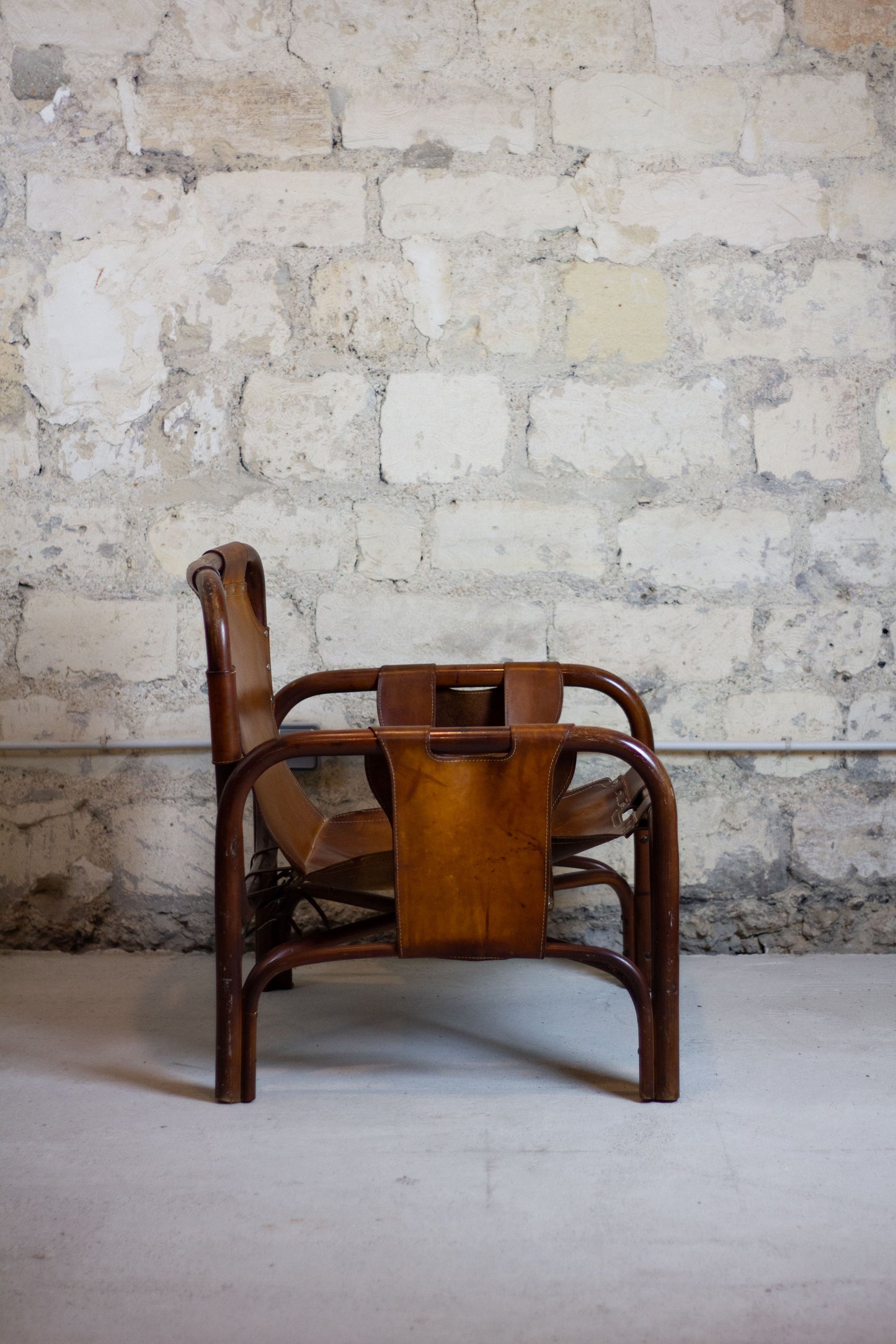 Fauteuil "safari" en cuir et bambou par Tito Agnoli, 1960