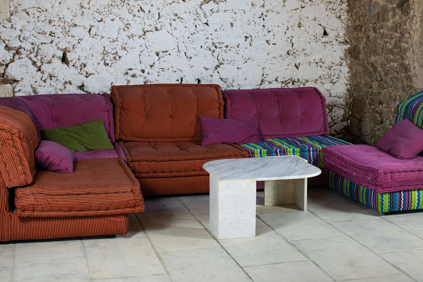 Table basse en marbre en forme d'oeil, 1970