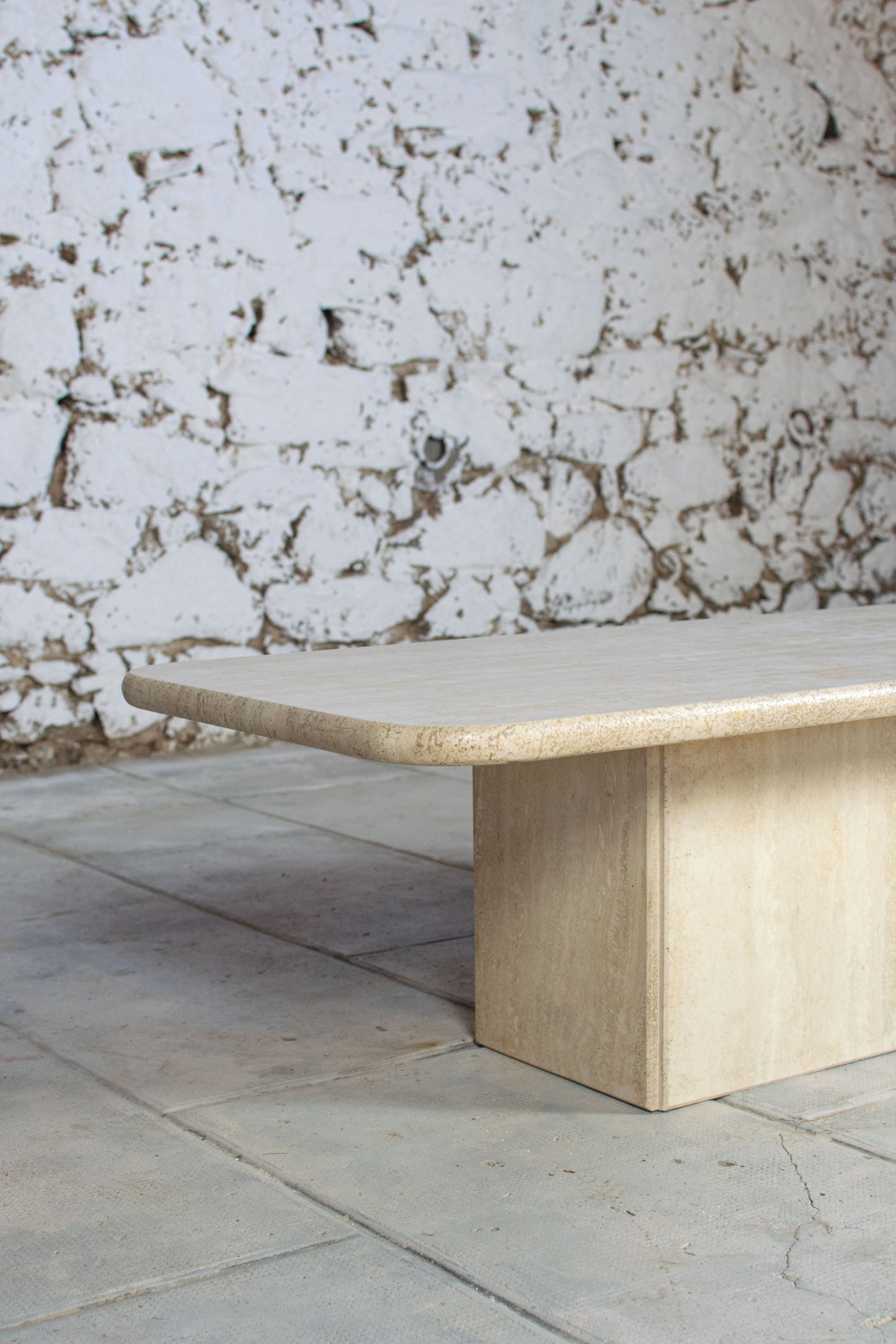 Table basse travertin italien, 1980